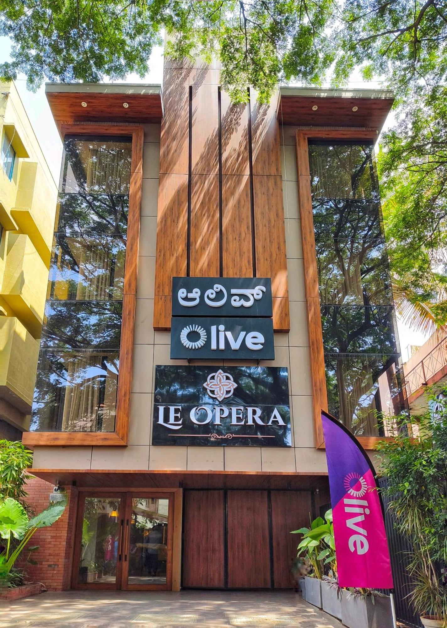 העיר בנגלור Olive Hotel Le Opera By Embassy Group מראה חיצוני תמונה