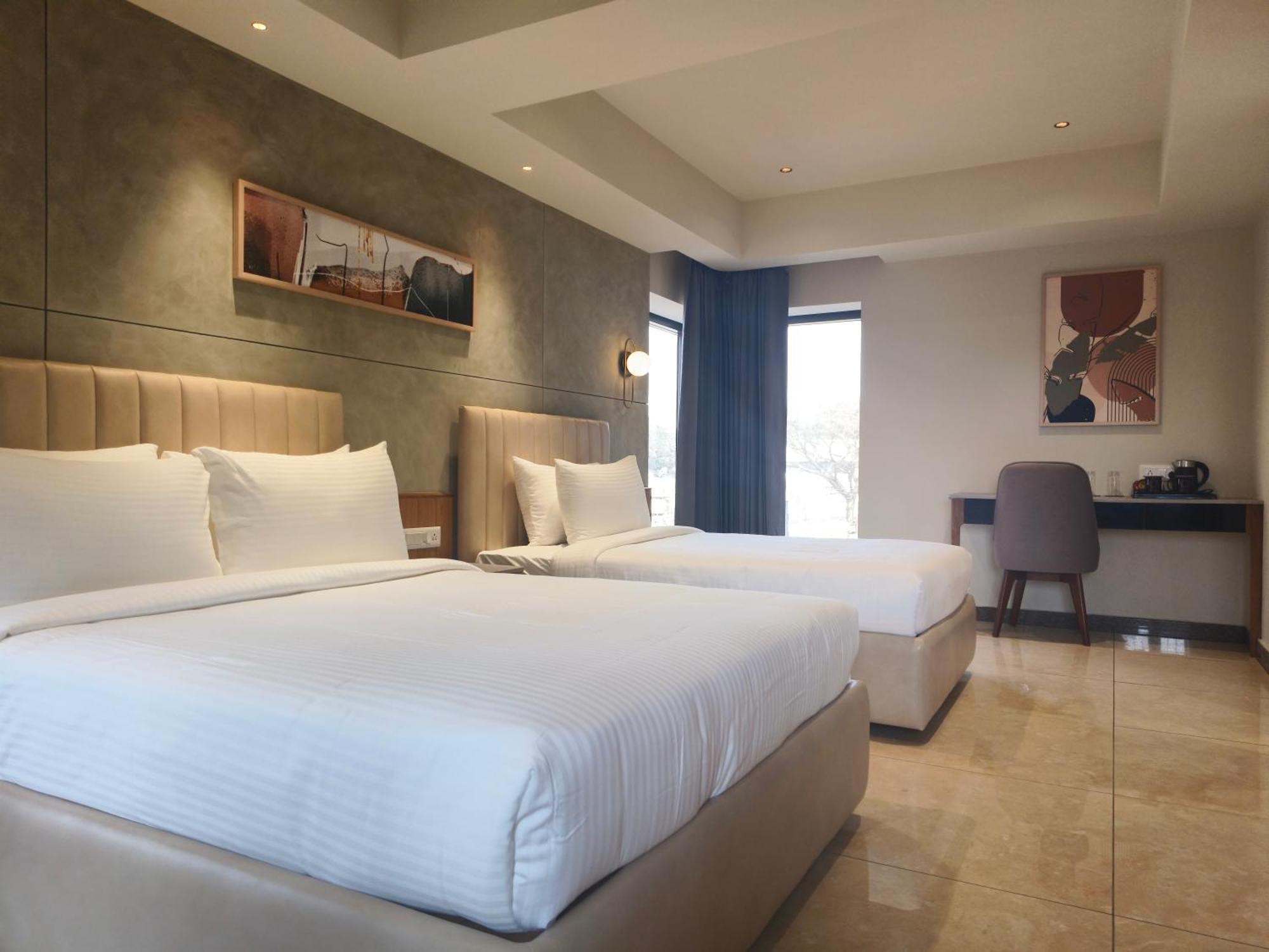 העיר בנגלור Olive Hotel Le Opera By Embassy Group מראה חיצוני תמונה